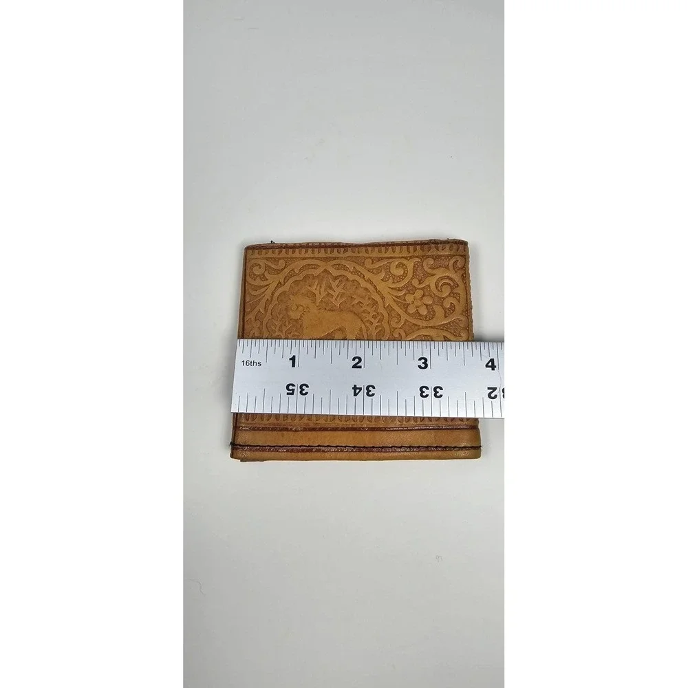 Vintage Tooled Leather Dog Wallet Embossed Animal‎ Snap Closure